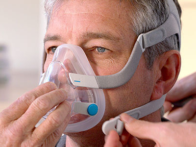 volgelaat-CPAP-masker-slaap-apneu-patiënten-ResMed