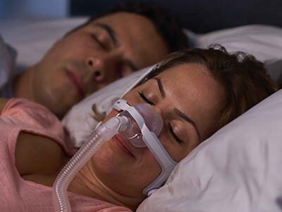 nasaal-CPAP-masker-slaapapneu-patiënt-ResMed